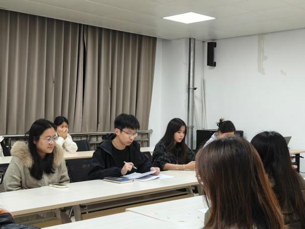 31efbeb9758355091eda75f88d92595